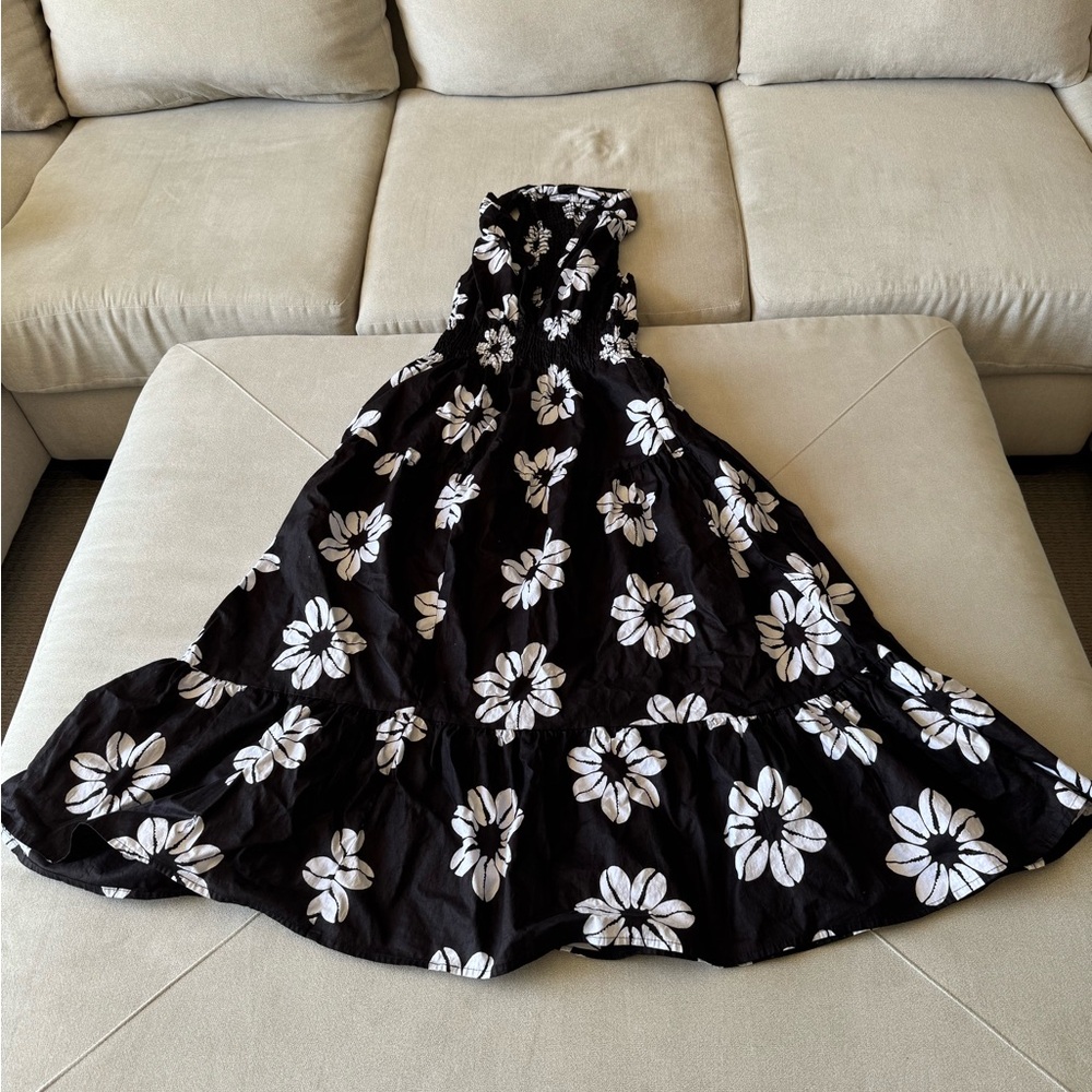 Black and White Women's Maxi Dress